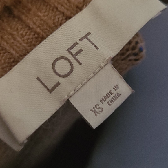 Sweater - Picture 5 of 5